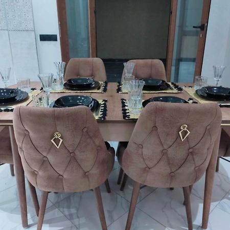 Appartement De Luxe A 7 Min De Centre De Ville A Petit Prix Pour Passer Un Agreable Sejour Marrakesh Bilik gambar