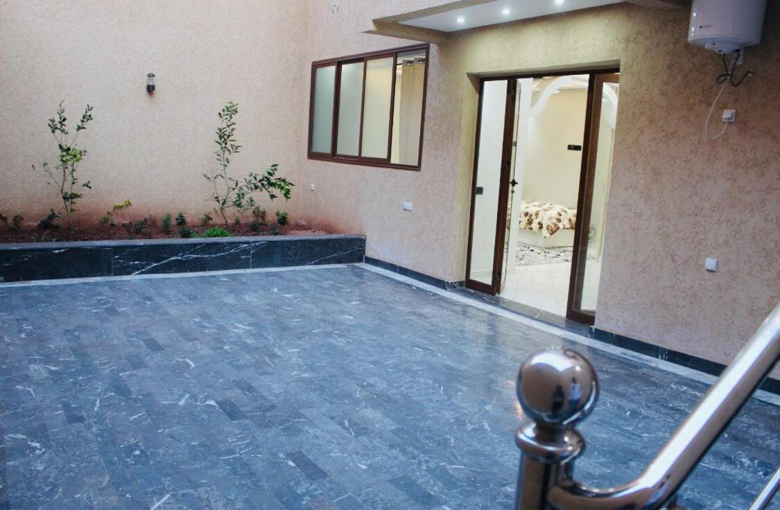 Appartement De Luxe A 7 Min De Centre De Ville A Petit Prix Pour Passer Un Agreable Sejour Marrakesh Luaran gambar