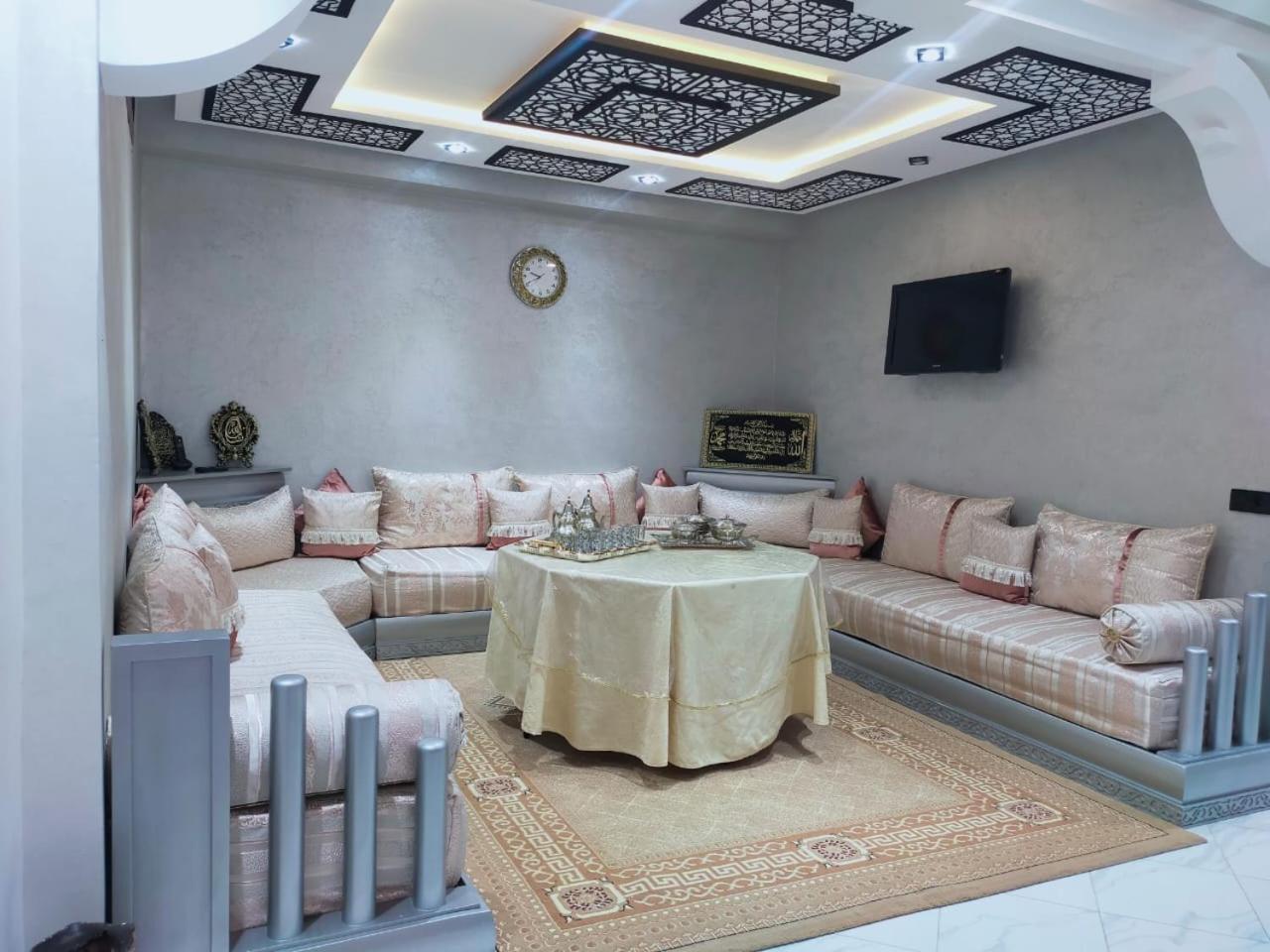 Appartement De Luxe A 7 Min De Centre De Ville A Petit Prix Pour Passer Un Agreable Sejour Marrakesh Luaran gambar