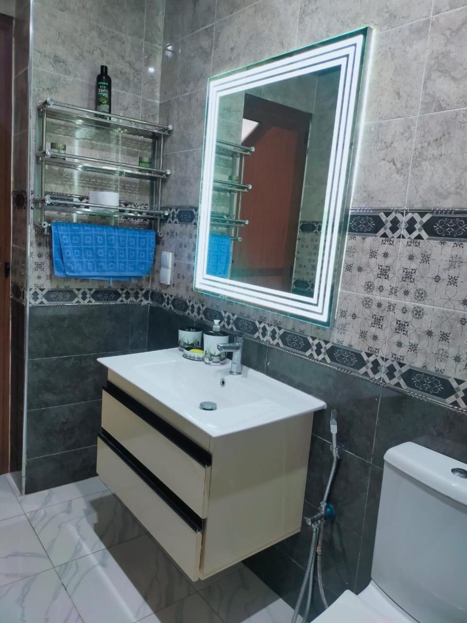 Appartement De Luxe A 7 Min De Centre De Ville A Petit Prix Pour Passer Un Agreable Sejour Marrakesh Luaran gambar